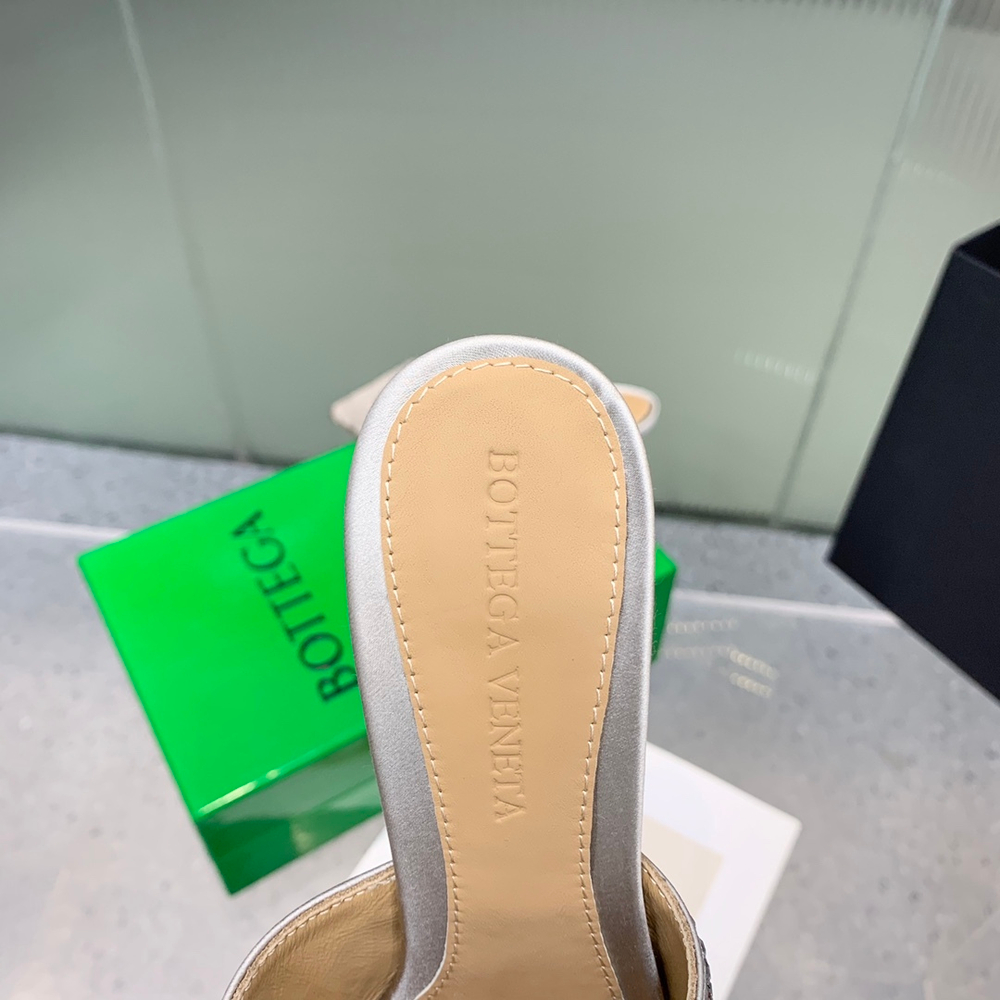 Bottega Veneta Stretch Mule 9 cm