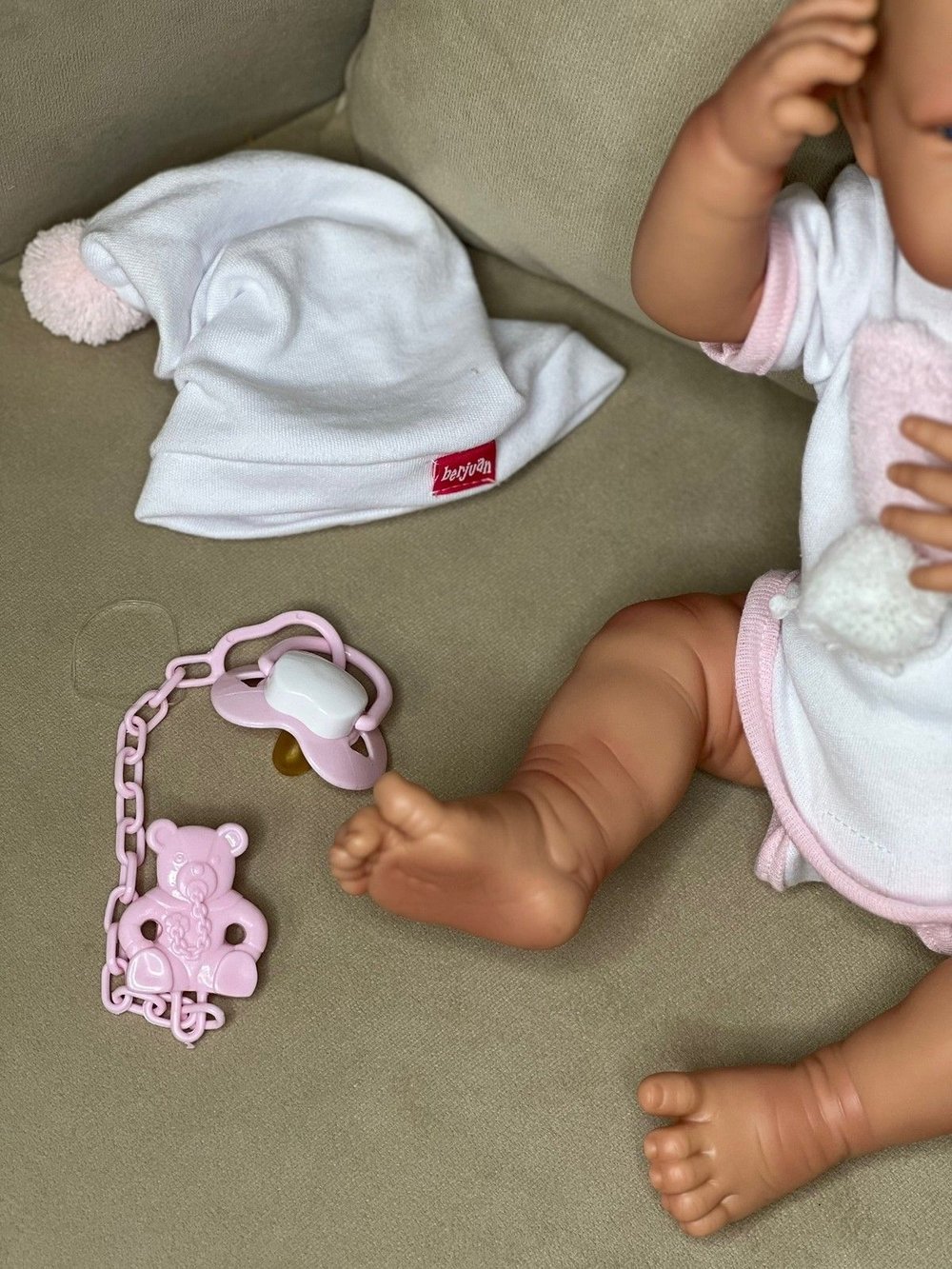 Кукла BERJUAN виниловая 45см Newborn (8105)