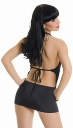 Черное платье с открытым животиком и трусики-стринг