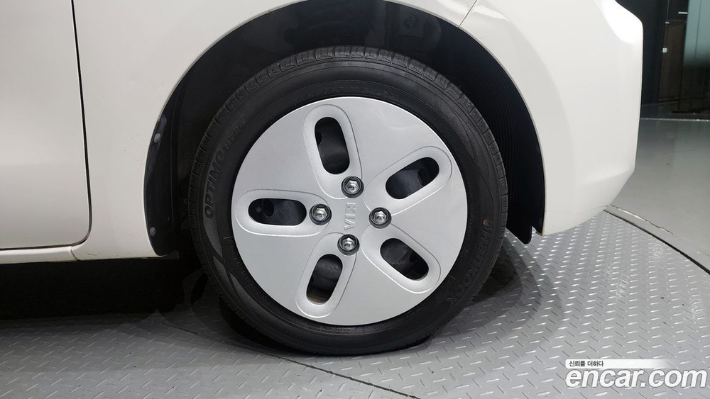 Kia The New Ray Standard (01.2020)