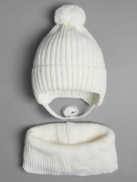 Шапка для девочки осенняя и снуд вязаный