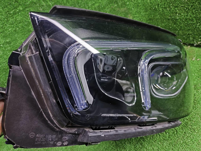 Фара левая Mercedes GLE V167 (2018-2024) LED