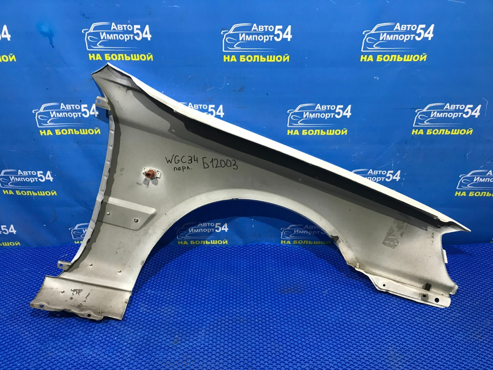 Крыло переднее левое NISSAN STAGEA 1998-2001
