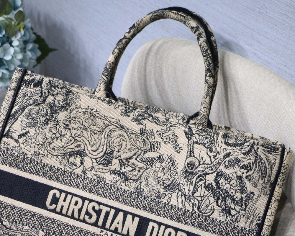 Christian Dior Book Tote 42 cm