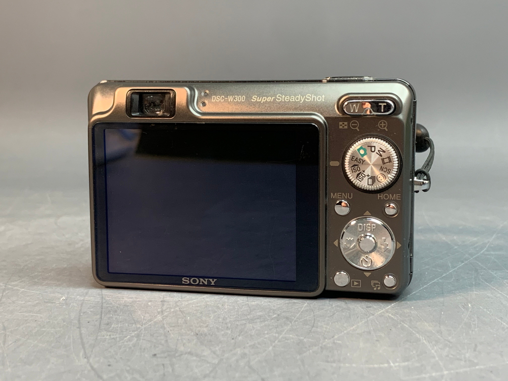 Sony Cyber-shot DSC-W300 шторка не до конца открывается