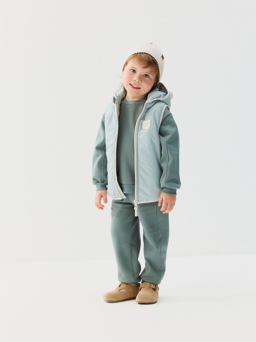 Жилет с капюшоном "Шалфей" 0+