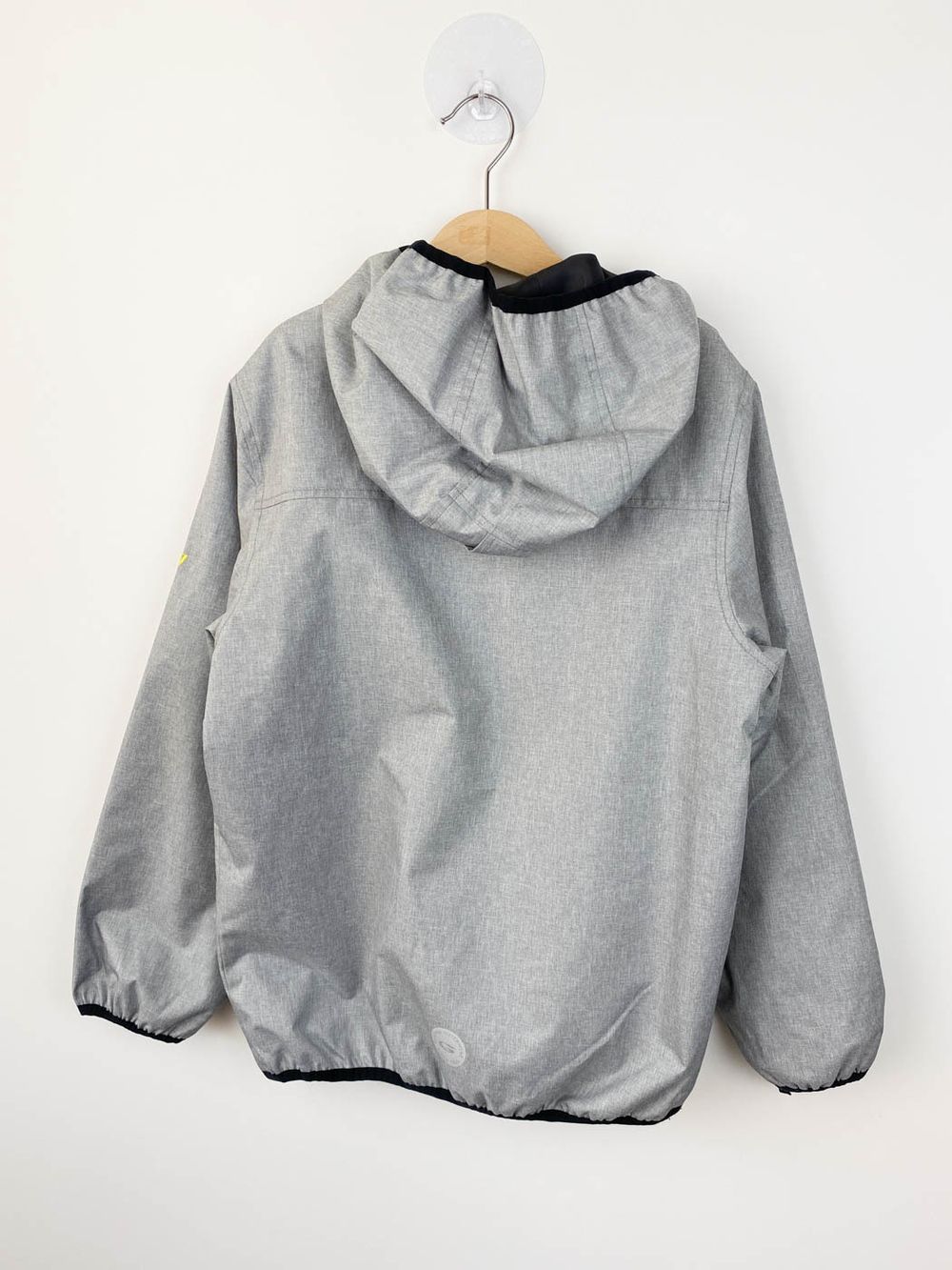 Ветровка Gusti