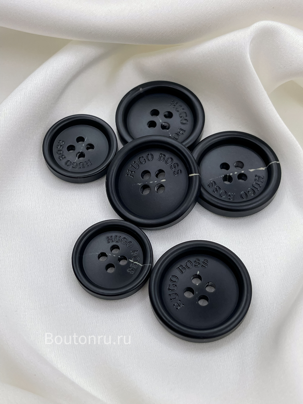 Пуговицы на прокол ХугоБ. (ХБ) черные с белой прожилкой