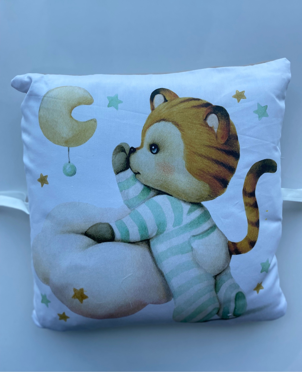 Комплект в кроватку 17 предметов "Львенок и луна" бежевый, сатин