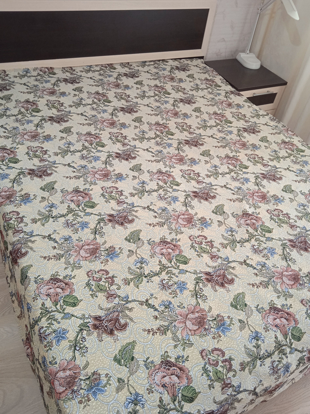 Покрывало гобеленовое Цветочный ковер 2-спальный (180х200)