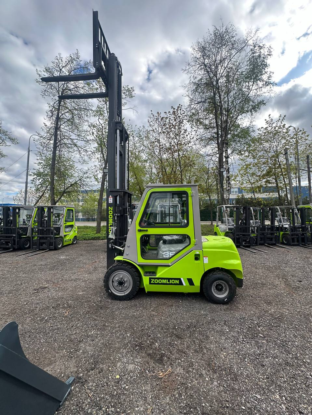 Вилочный погрузчик Zoomlion FD35Z, 2024