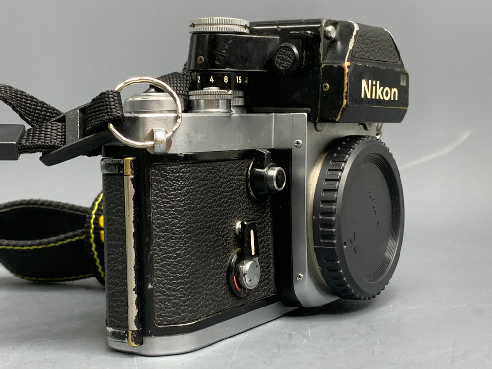 Nikon F2