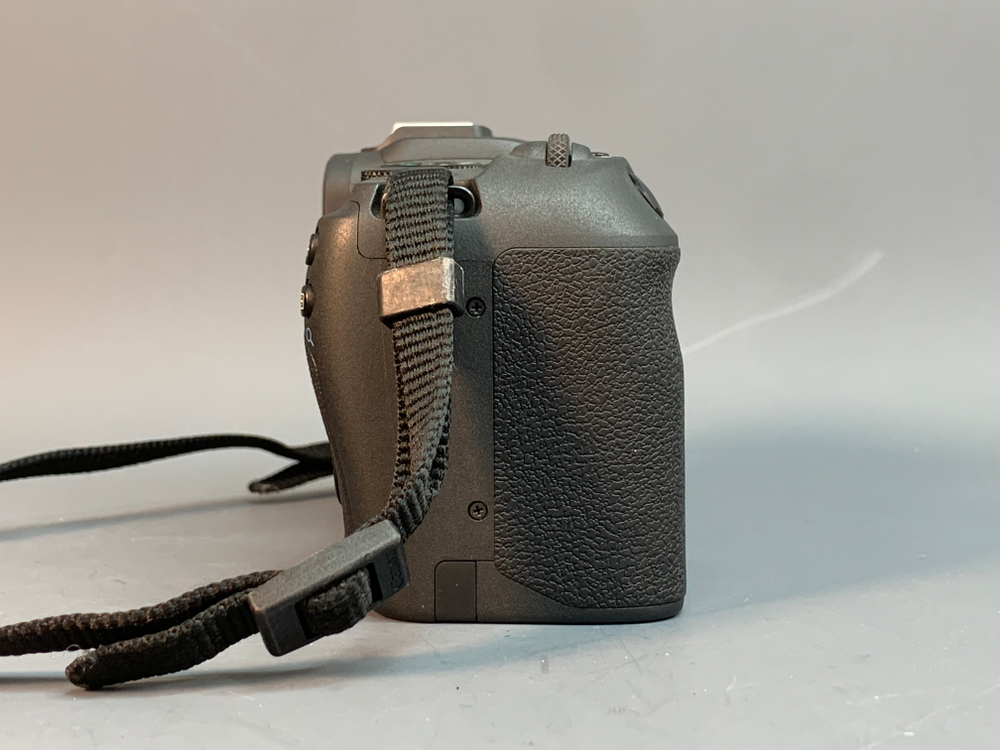 Canon EOS RP 32.000 Кадров