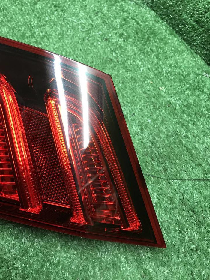 Фонарь правый внутренний Mercedes E W212 (13-16)