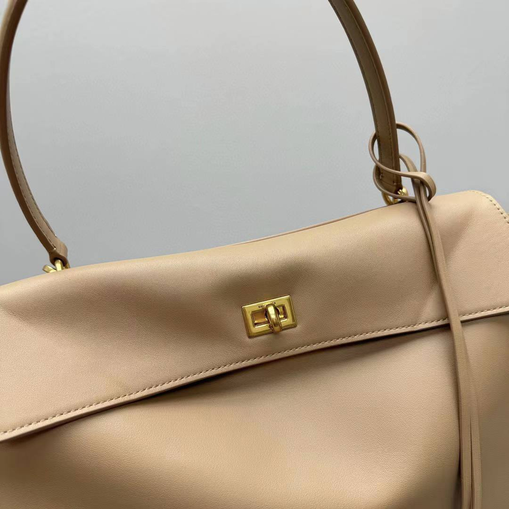Сумка Balenciaga