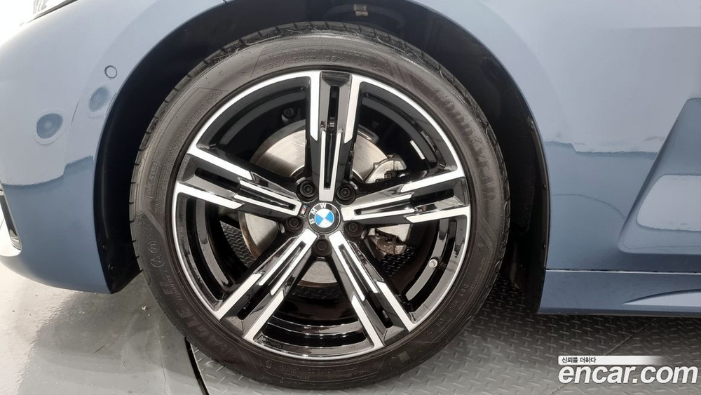 BMW 4 Series (G22) 420i M Sports Convertible (09.2021)
