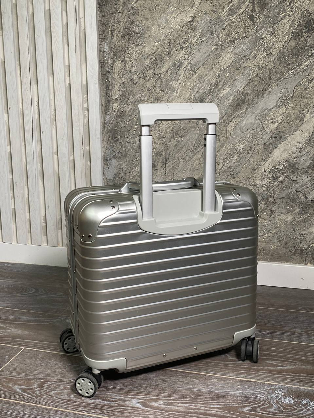 Чемодан Rimowa