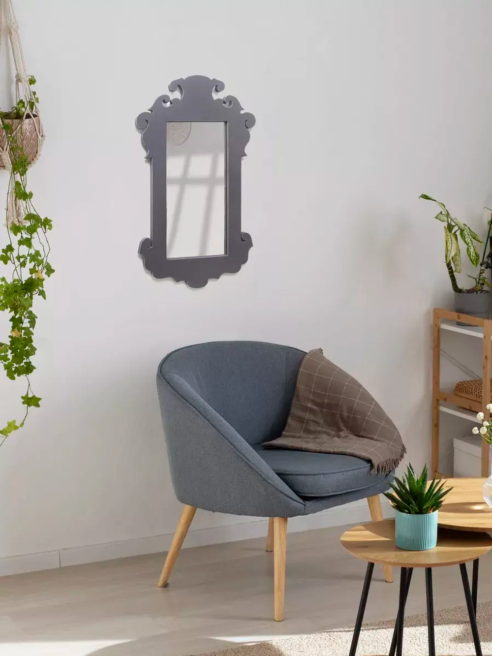 Зеркало настенное для прихожей