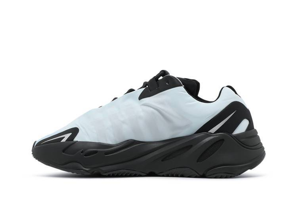 Кроссовки Adidas Originals Yeezy Boost 700 Mnvn "Blue Tint"