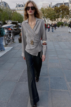 ZARA РУБАШКА В ПОЛОСКУ С ЗАПАХОМ И БАНТОМ, СЕРЫЙ МЕЛАНЖ