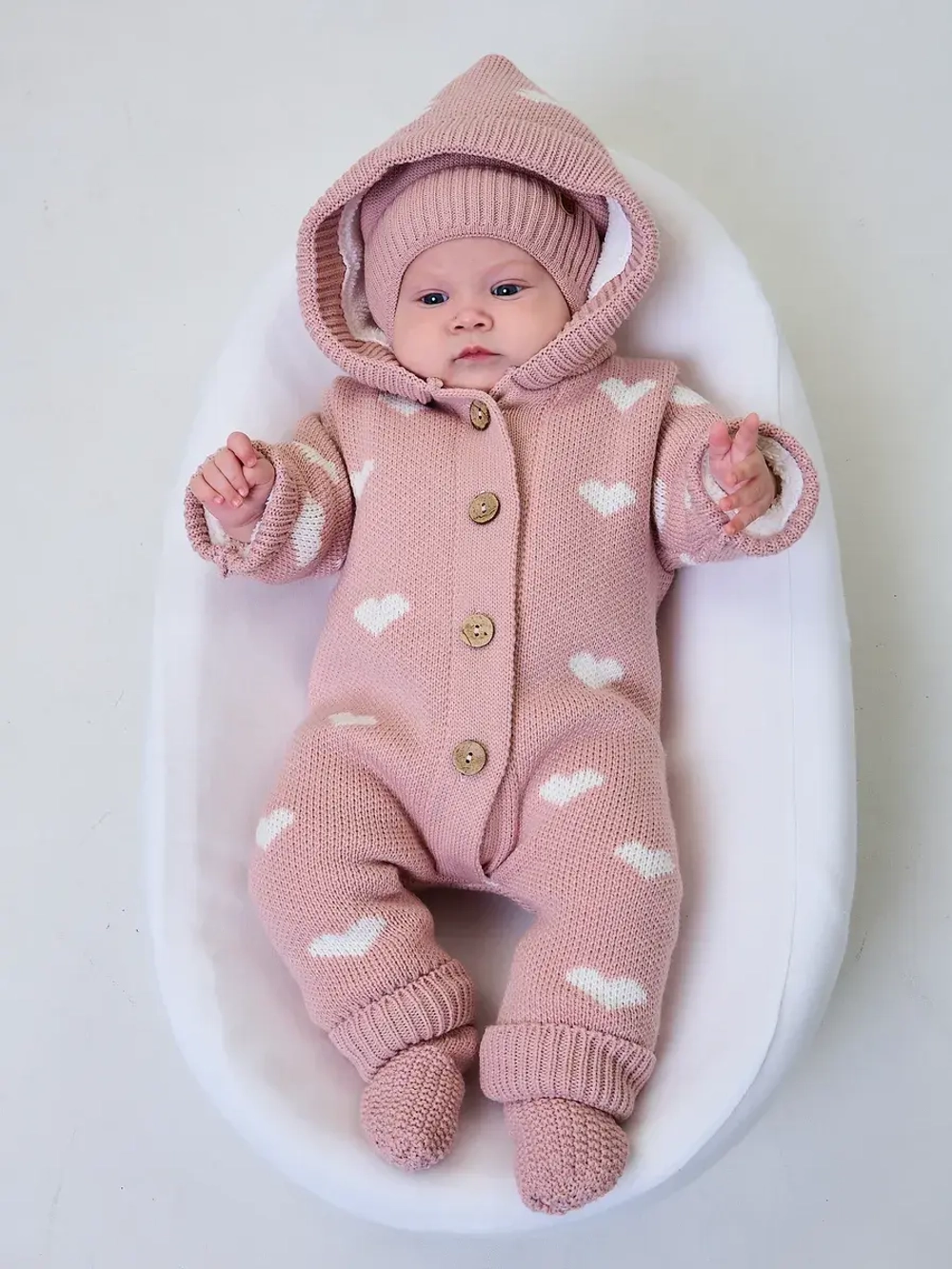 Конверт на выписку для новорожденных на меху