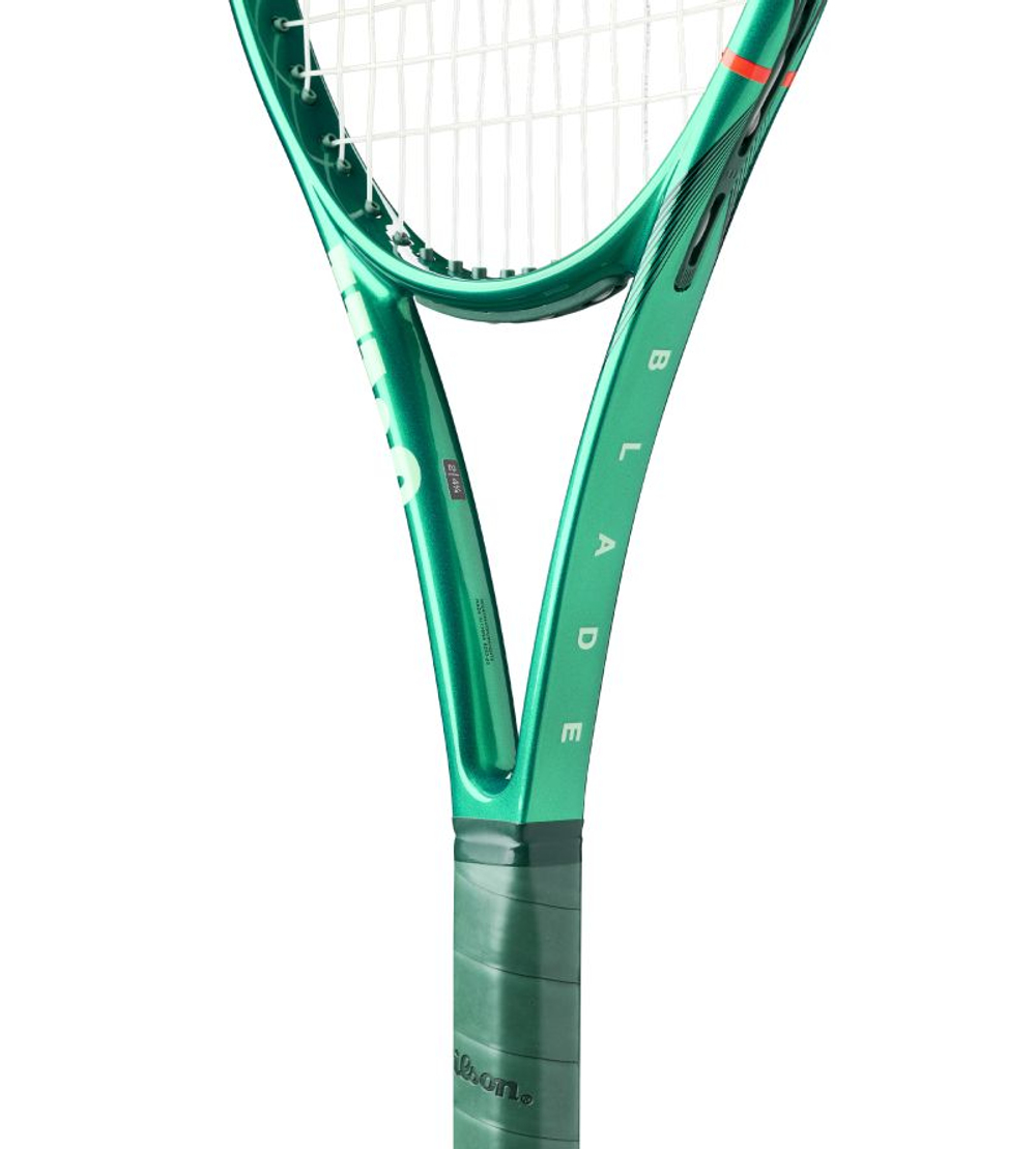 Теннисная ракетка Wilson Blade 100UL V10 - strung