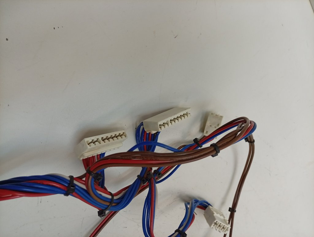 45У82 кт60 Комплект проводка для стиральной машины Атлант МКАУ685624002-01 б/у