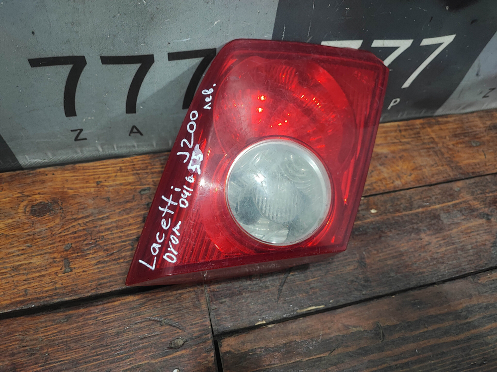 Фонарь задний левый Chevrolet Lacetti 04-13 Б/У Оригинал 96551216