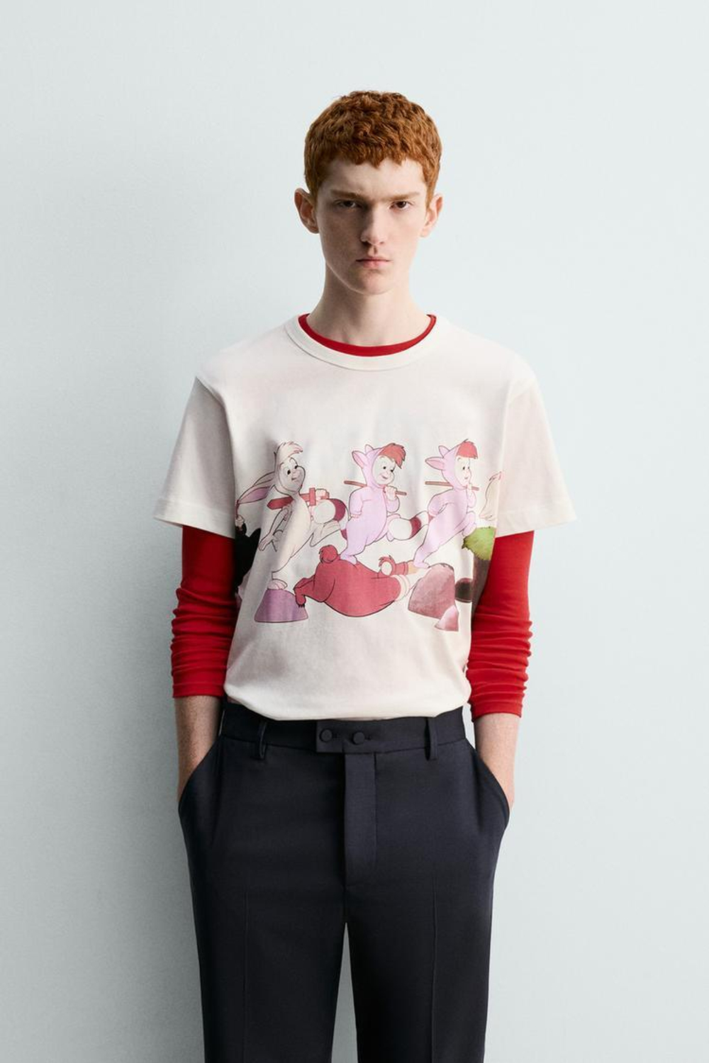 ZARA Х HARRY LAMBERT ФУТБОЛКА С ПРИНТОМ LOST BOYS ПИТЕР ПЭН, ЖЕЛТОВАТО-БЕЛЫЙ