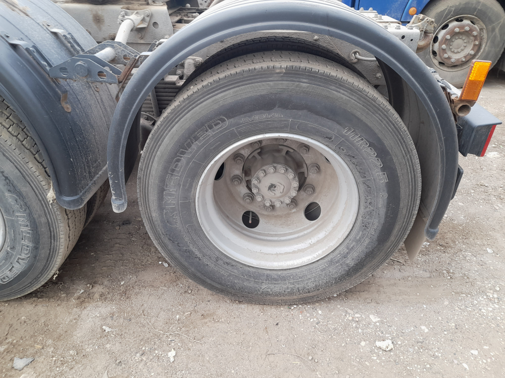 КамАЗ 65116 6x4 Седельный тягач 65116-019 (Дизельный, 10,9 л, 245 л.с., МТ)