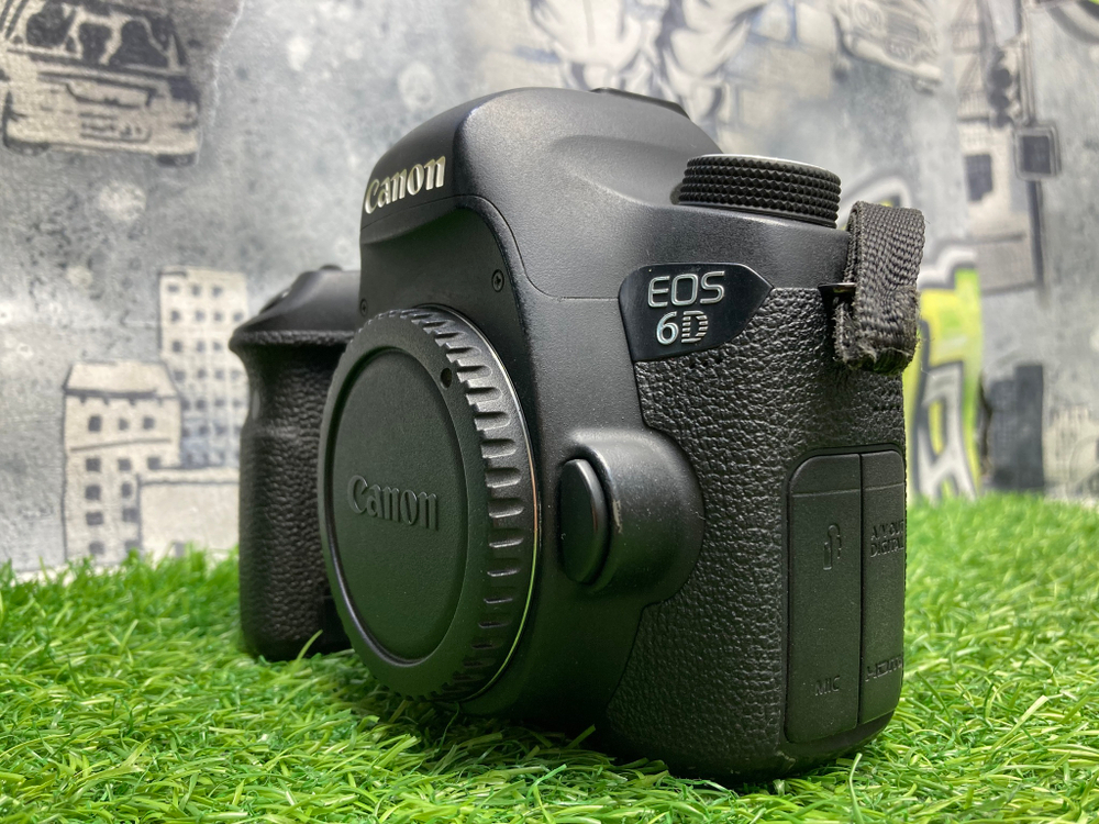 Canon EOS 6D ( 126.000 кадров )