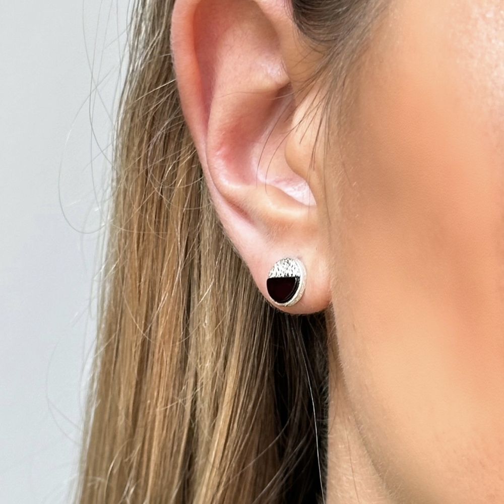 Серьги Meridian с вишневым янтарём