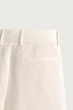 ZARA ШОРТЫ WIDE FIT С ЗАЩИПАМИ, ЖЕЛТОВАТО-БЕЛЫЙ