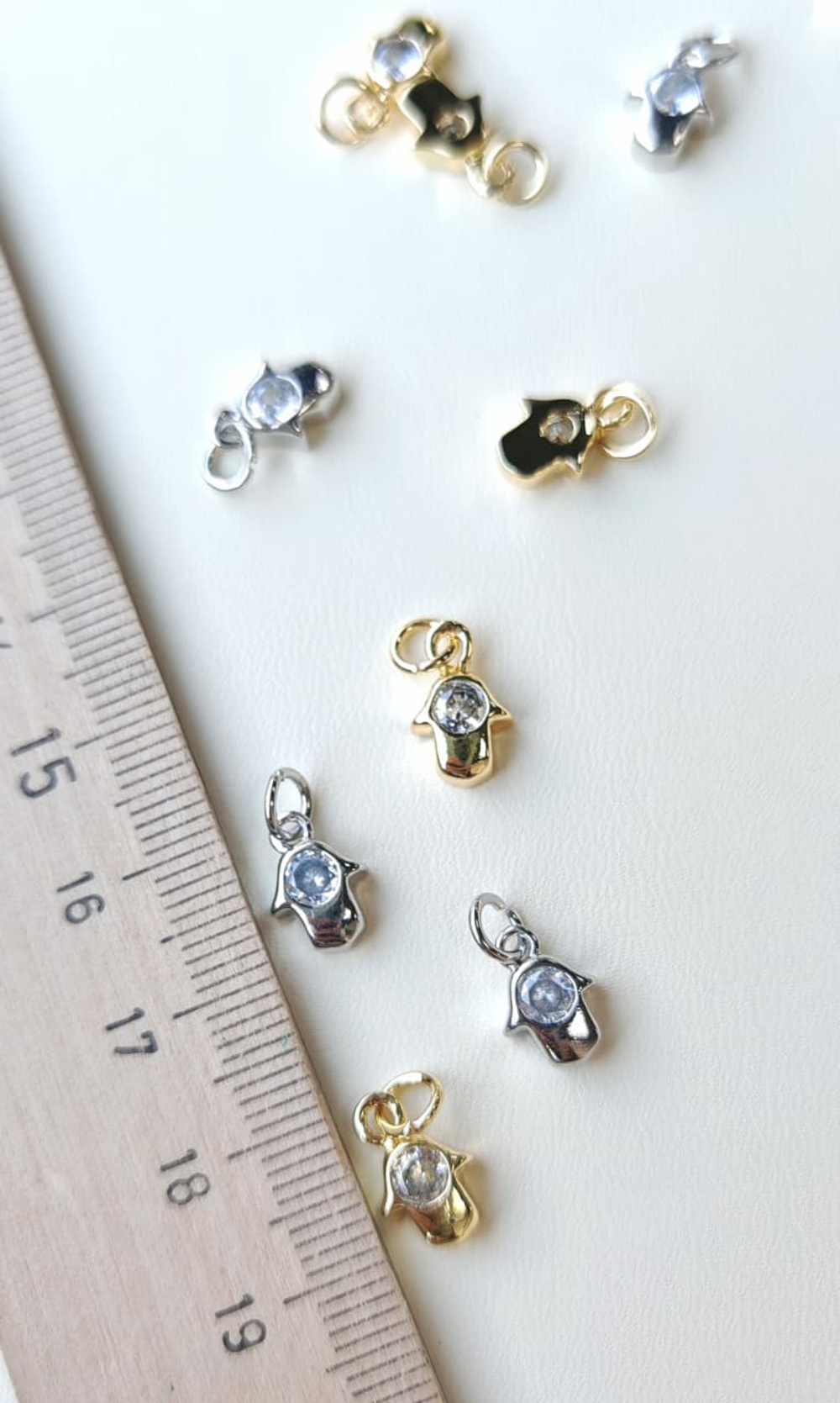 234-з Подвеска "Рука-мини" 10*7мм с цирконом, позолота