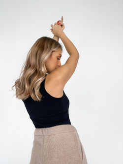 Базовый топ Черный 4