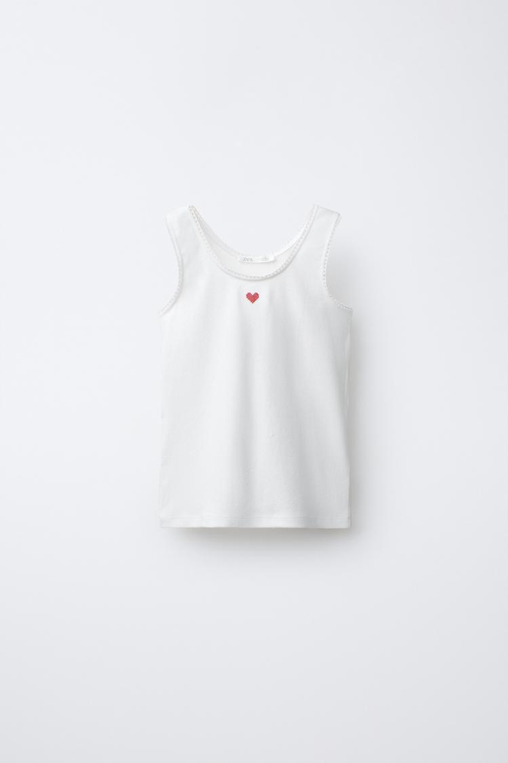 ZARA НАБОР ИЗ ДВУХ ФУТБОЛОК С ПРИНТОМ «СЕРДЦА», ЭКРЮ