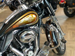 Street Glide® Harley-Davidson® 2012 (Custom)