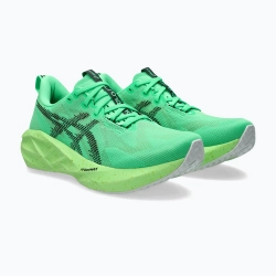 Кроссовки для бега ASICS Novablast 5 vital green/black
