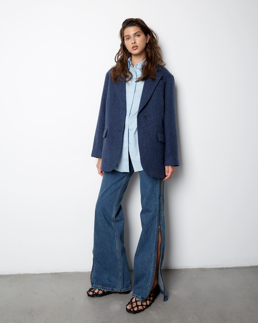 Пальто-жакет из шерсти елочка темно-синий