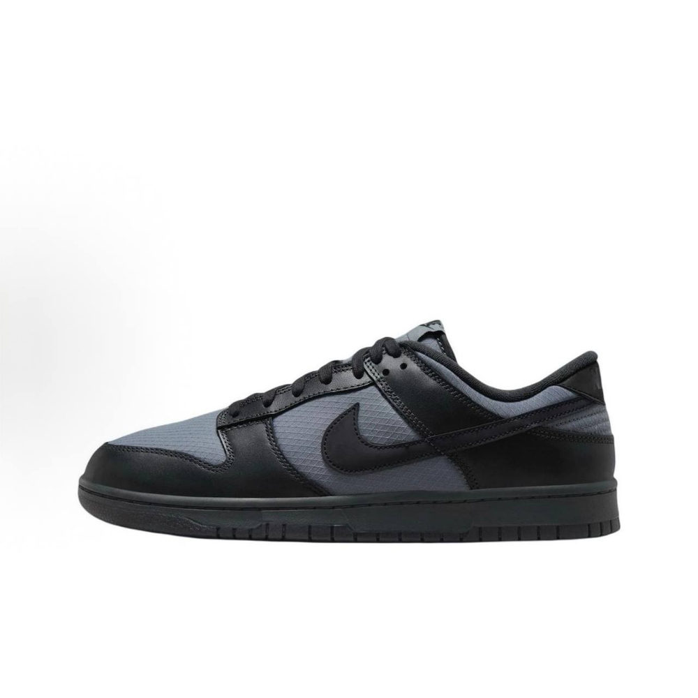 Nike Dunk Low “Off Noir”