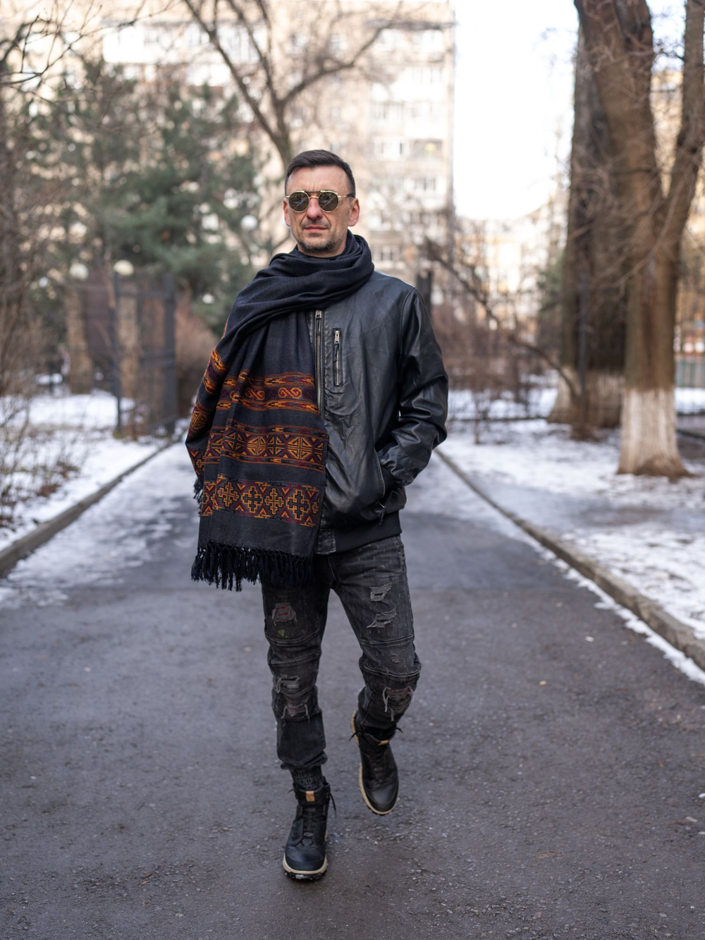 Шаль Куллу (графит)