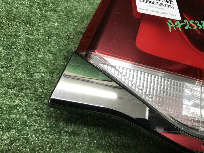 Фонарь правый внутренний Land Cruiser 200 (15-21)