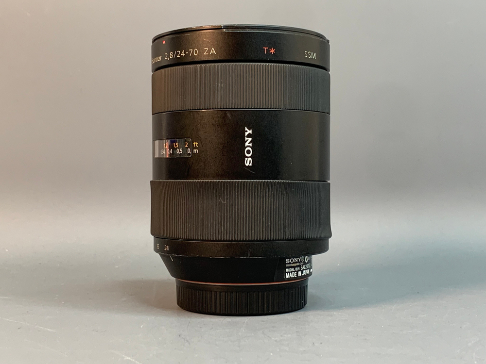 Sony Carl Zeiss Vario-Sonnar T 24-70mm 2.8 ZA SSM с дефектом