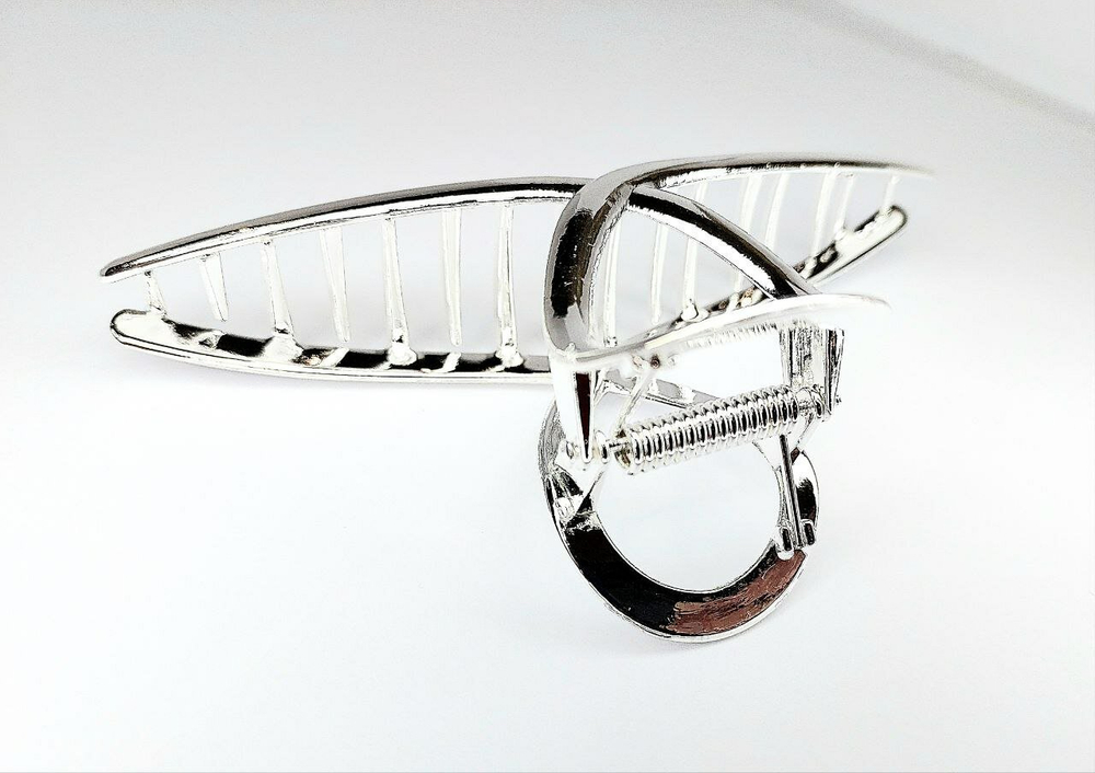 Заколка  краб для волос. Подходит для длинных и густых волос Петля. Усиленная. Цвет серебро.