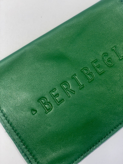 Обложка для паспорта зеленая