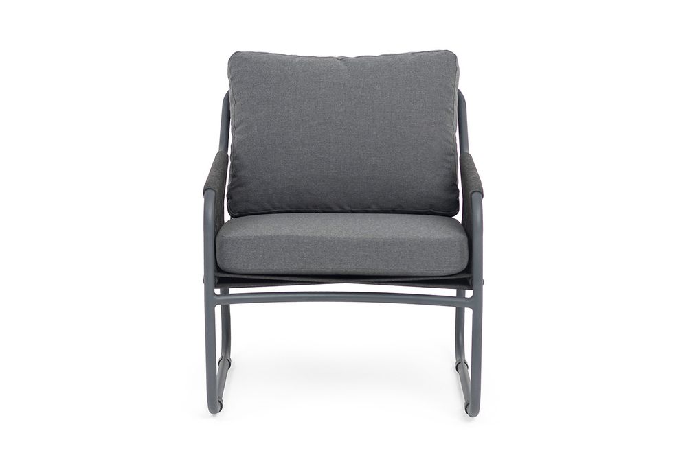 "Ането" кресло плетеное из роупа, каркас алюминий темно-серый (RAL7024) муар, роуп темно-серый круглый, ткань темно-серая 027