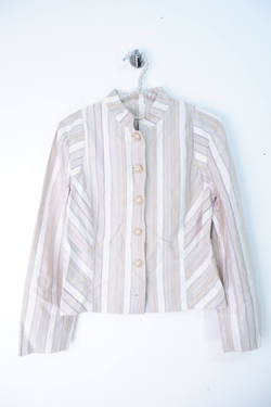 Жакет нежного оттенка тонкий, визуально 44 размер