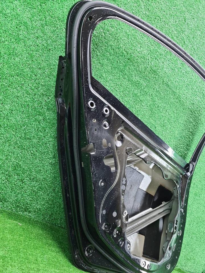 Дверь задняя левая BMW 5er G30 (2017-2023)