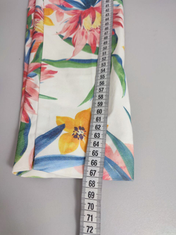 Штаны Stradivarius с цветочным принтом на 12-14 лет