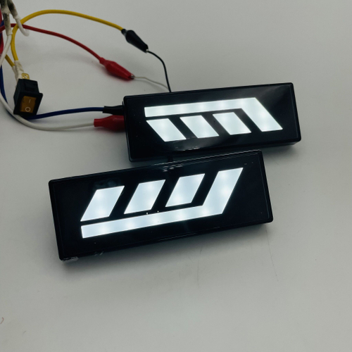 Повторитель поворота белый на крыло L4 диодный для Лада Нива 2шт